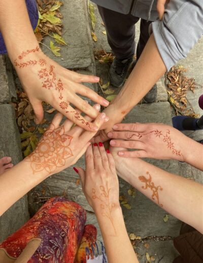 Lucie Mosali_henna malířka