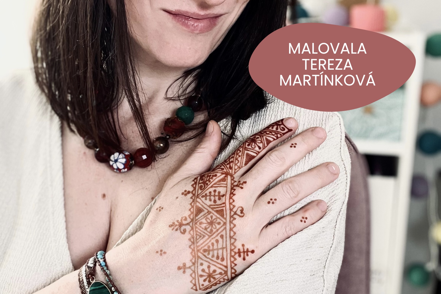 Malování hennou_Realistické a 3D květy