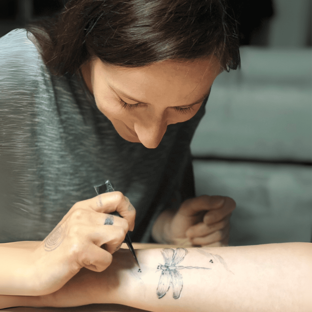 Zuzana Benešová_henna malířka